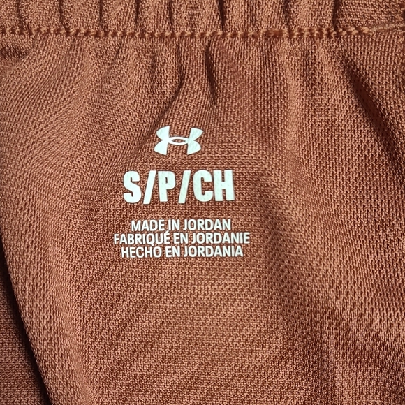 Under Armour Women's Athletic Shorts in Rust and Cream - Picture 2 of 8
